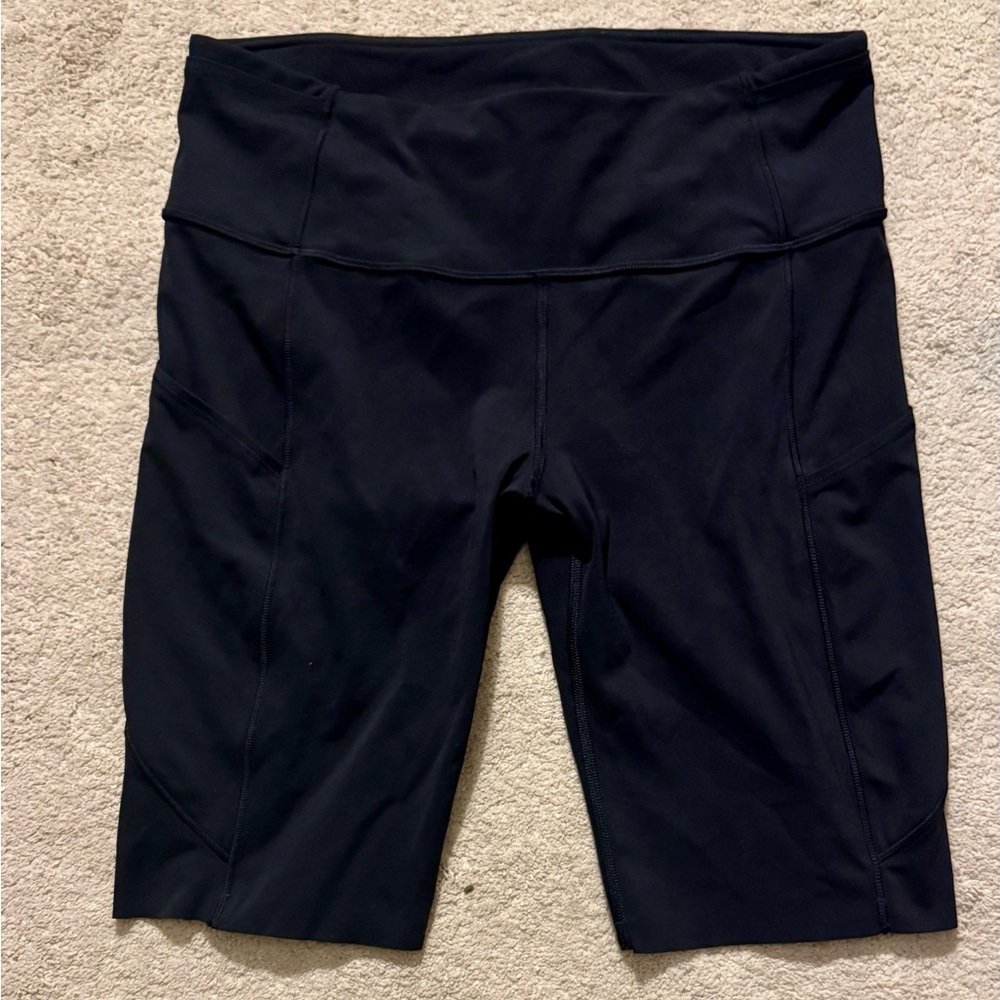 Lululemon Athletica Black Bike Shorts 7 pocket